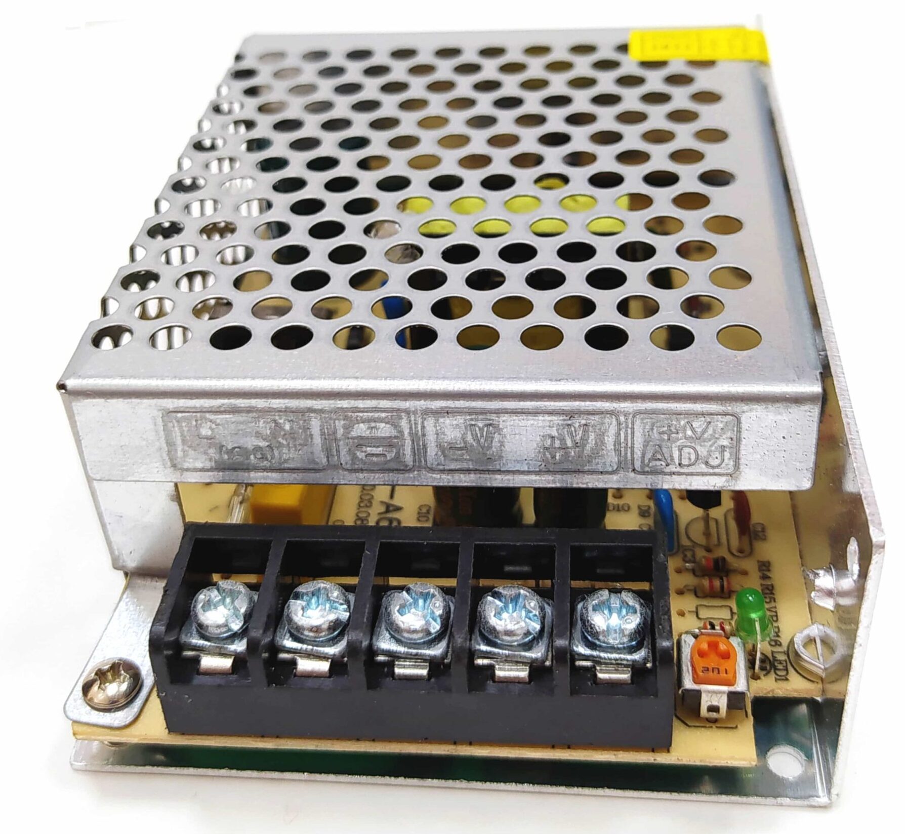 منبع تغذیه 5 آمپر